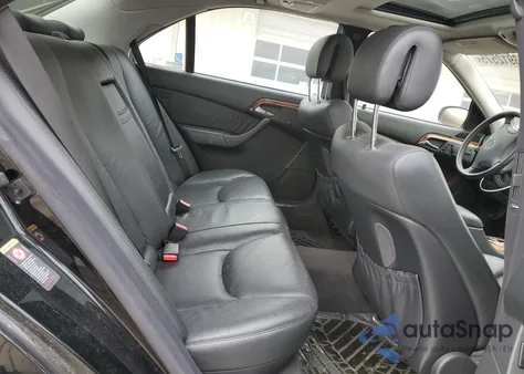 2005 Mercedes-Benz S 500 4Matic z USA, uszkodzony, nr VIN WDBNG84J15A451327